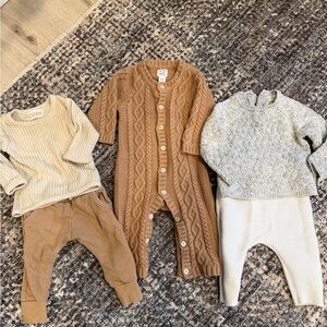 Gender neutral baby bundle (Quincy Mae, Baby Gap, Mebie Baby)